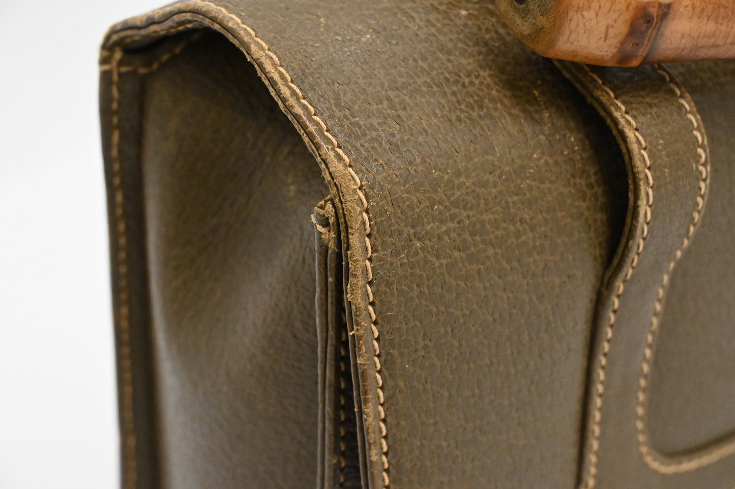 Gucci Bamboo Handbag in Olive Green Leather
