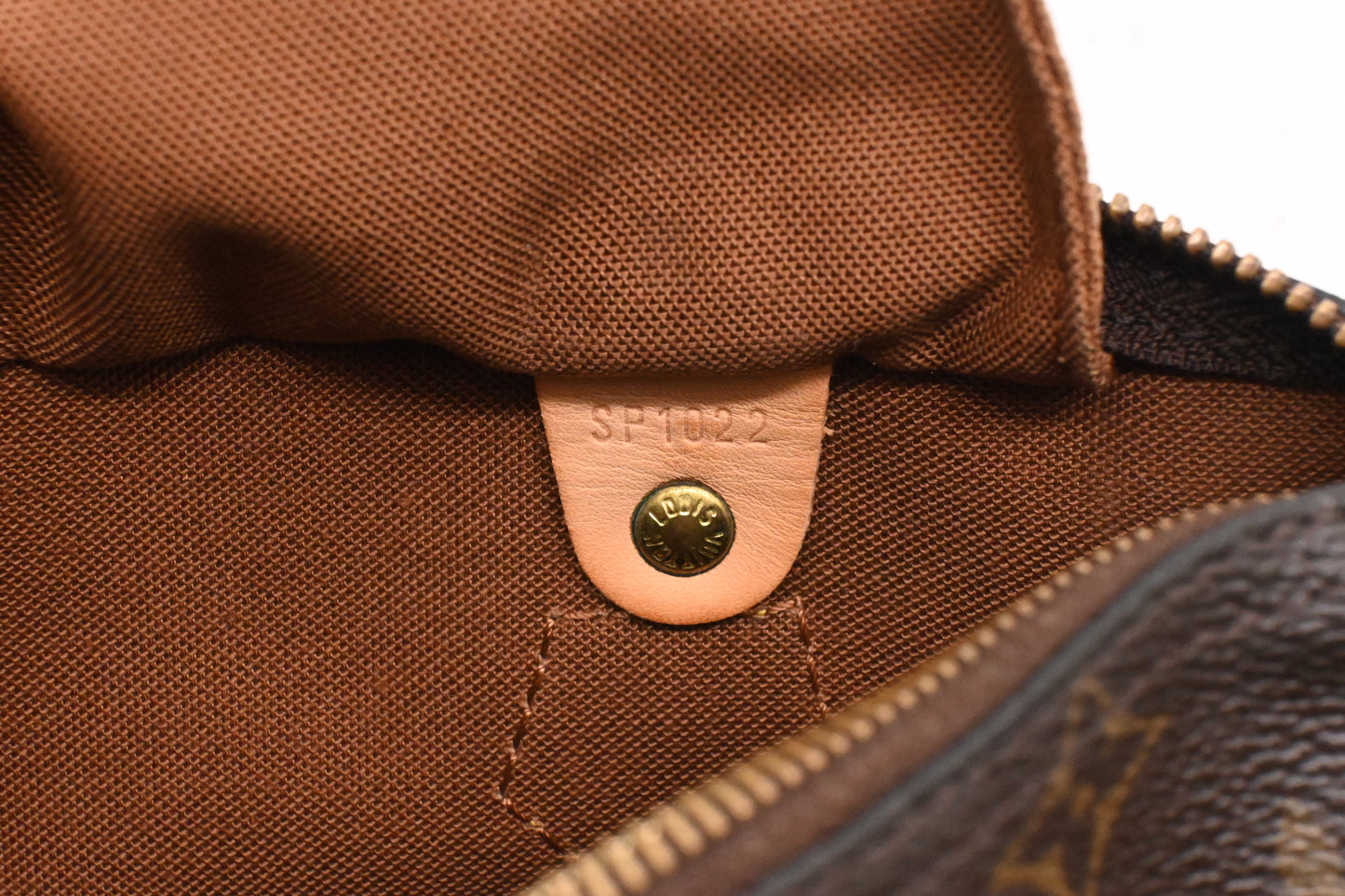 Louis Vuitton Speedy 25 in Monogram Canvas