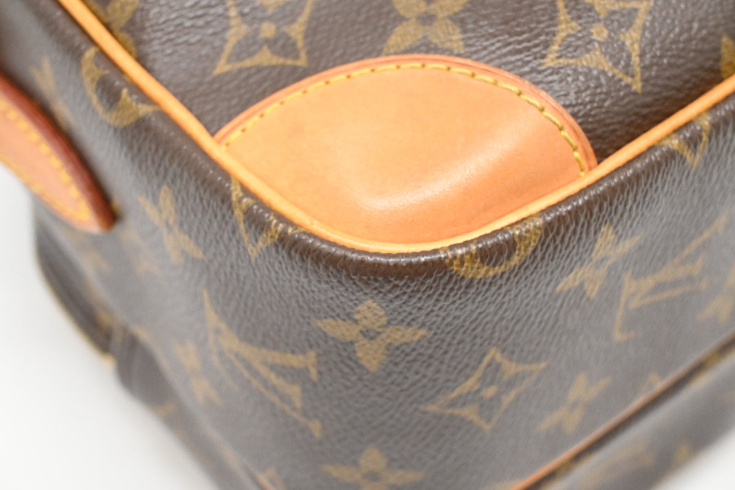 Louis Vuitton Nile in Monogram Canvas