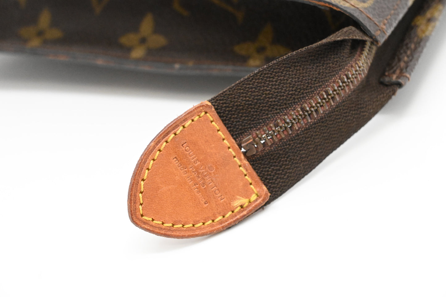 Louis Vuitton Toiletry 26 in Monogram Canvas