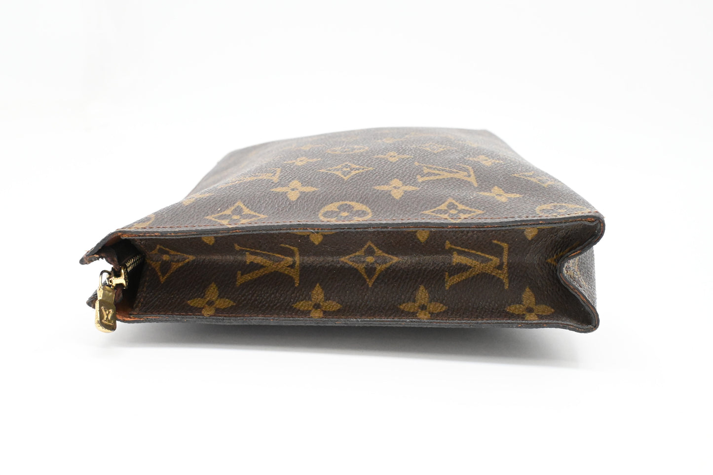 Louis Vuitton Toiletry 26 in Monogram Canvas