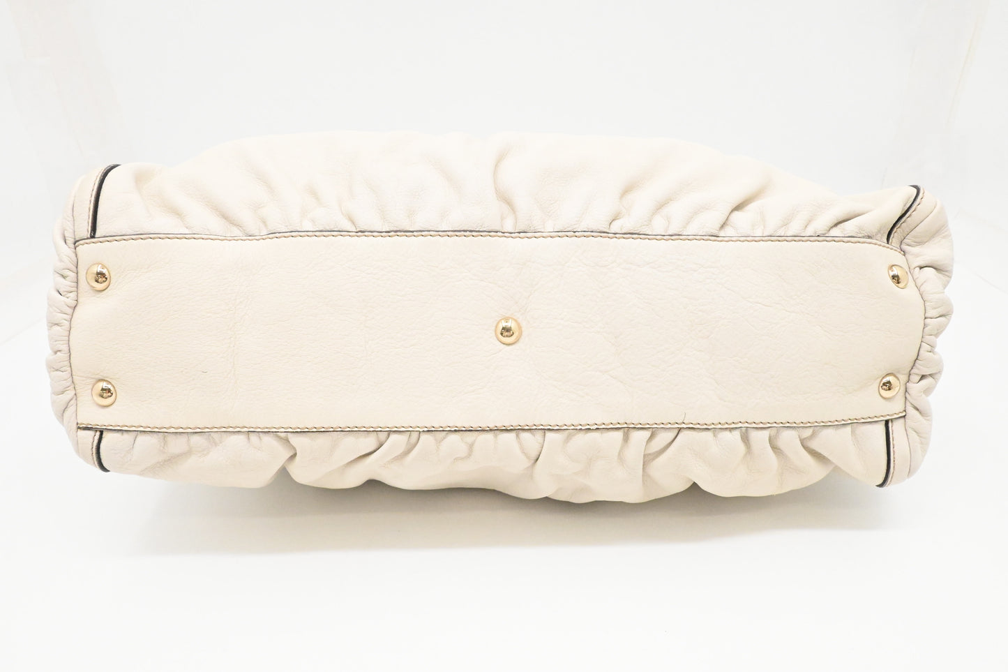 Gucci Abbey Tote in White Leather