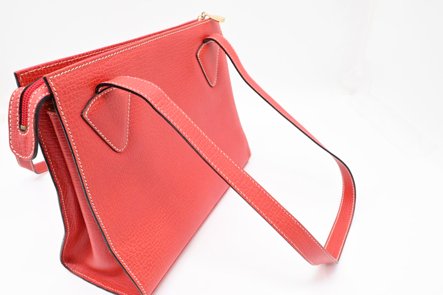 Loewe Shoulder Bag in Red Leather