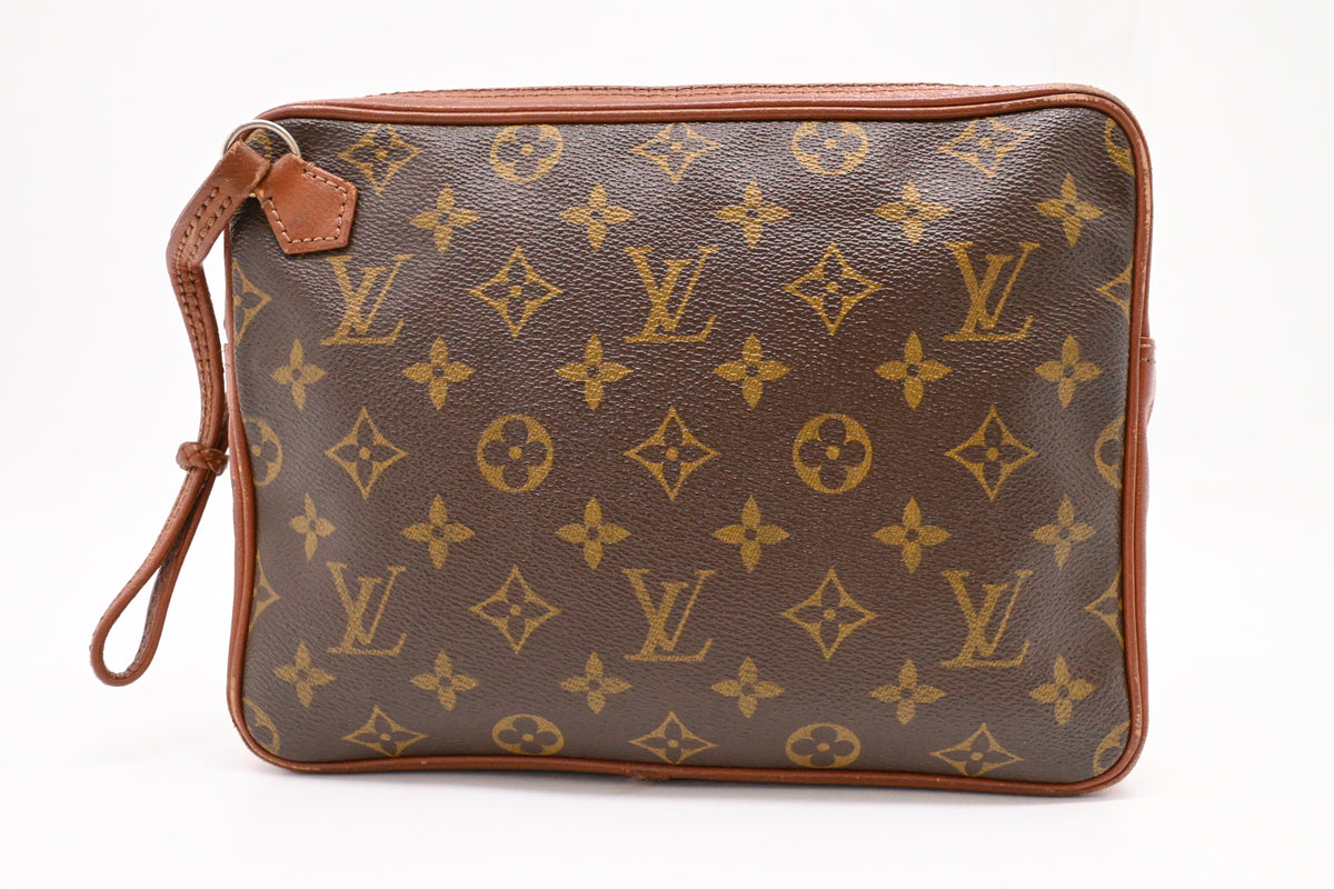 Louis Vuitton Pochette Sport in Monogram Canvas