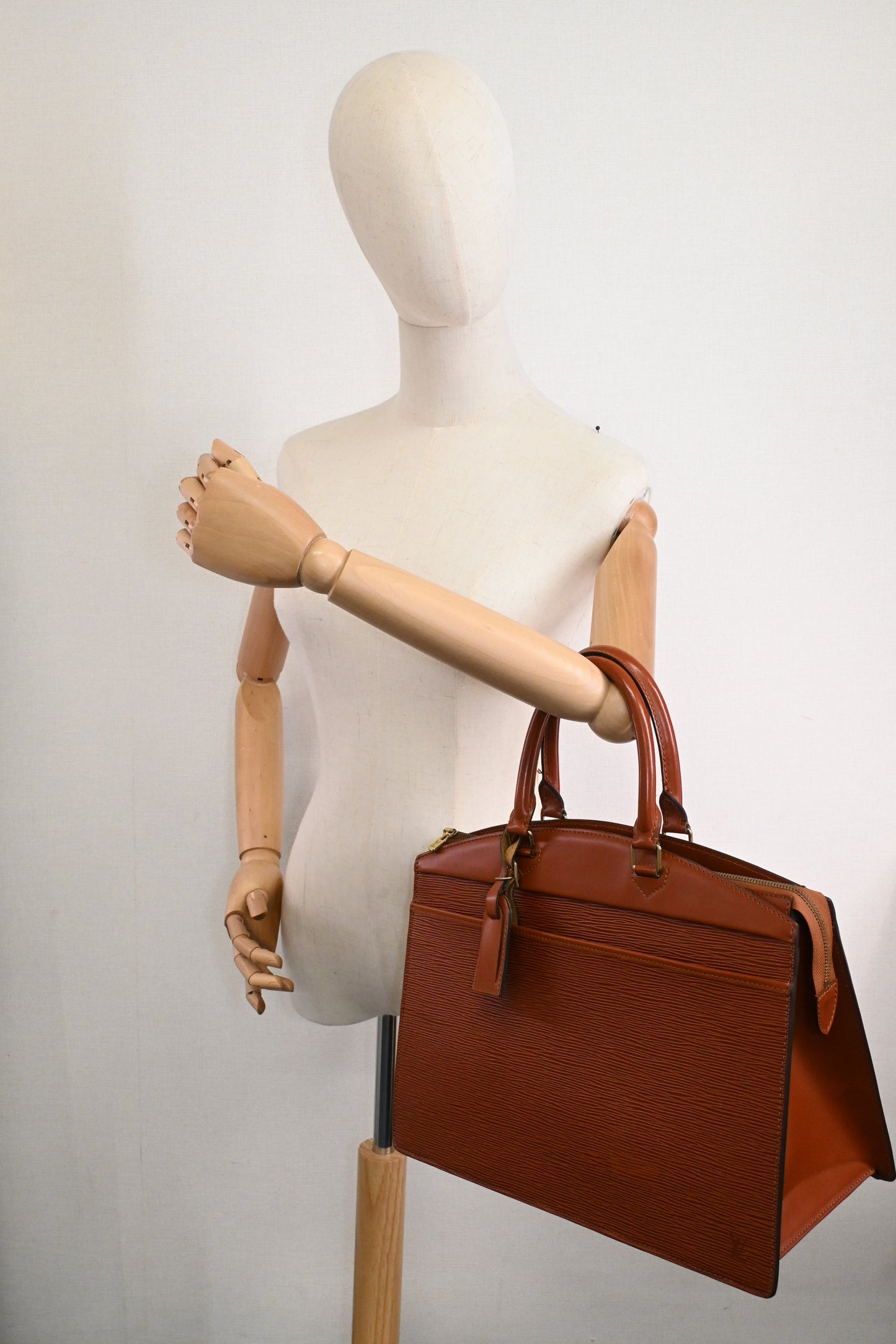 Louis Vuitton Riviera in Kenyan Fauve Epi Leather