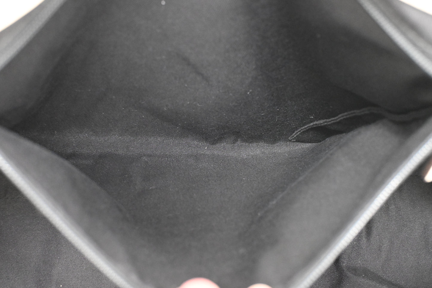 Gucci Abbey Tote in White Leather