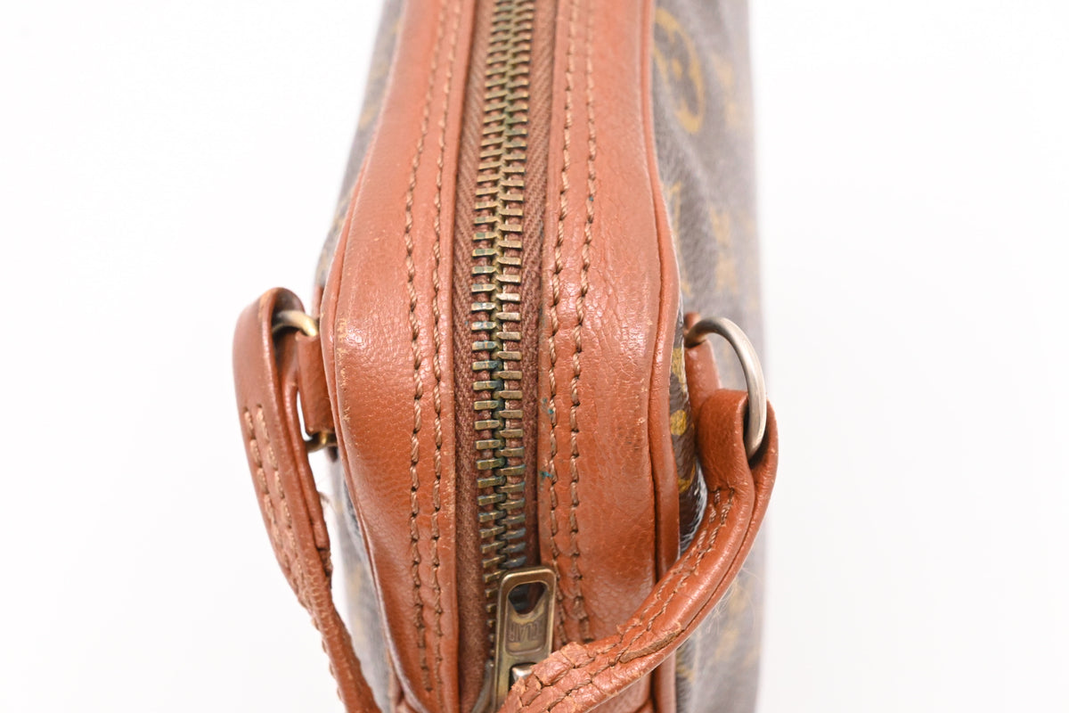 Louis Vuitton Pochette Sport in Monogram Canvas