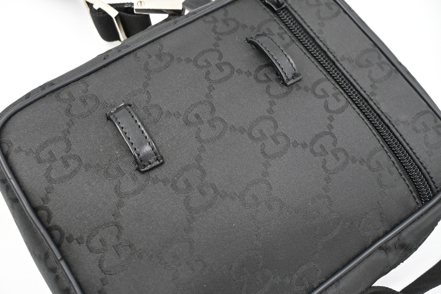 Gucci Crossbody Bag in Black Canvas