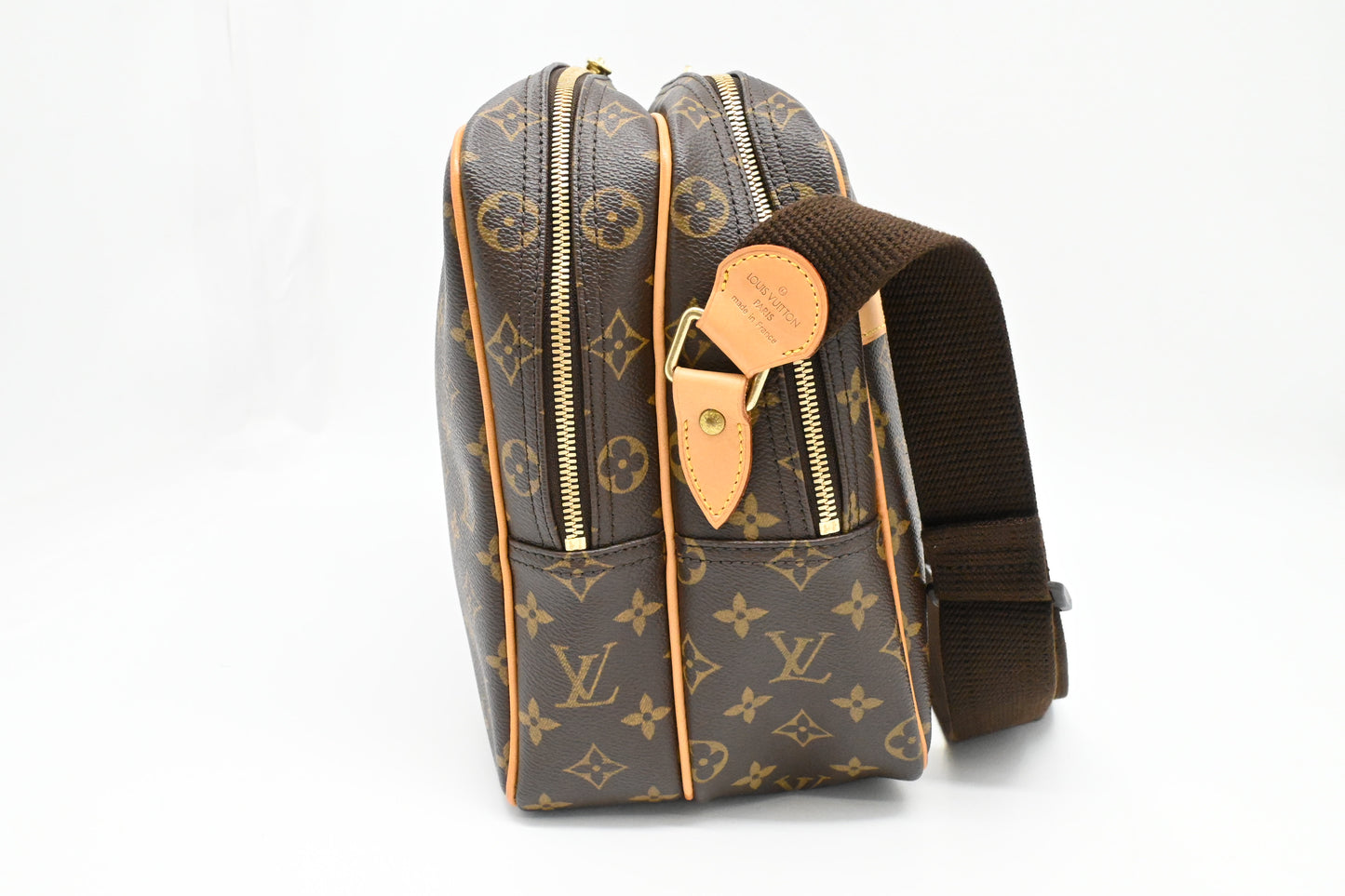Louis Vuitton Reporter GM in Monogram Canvas