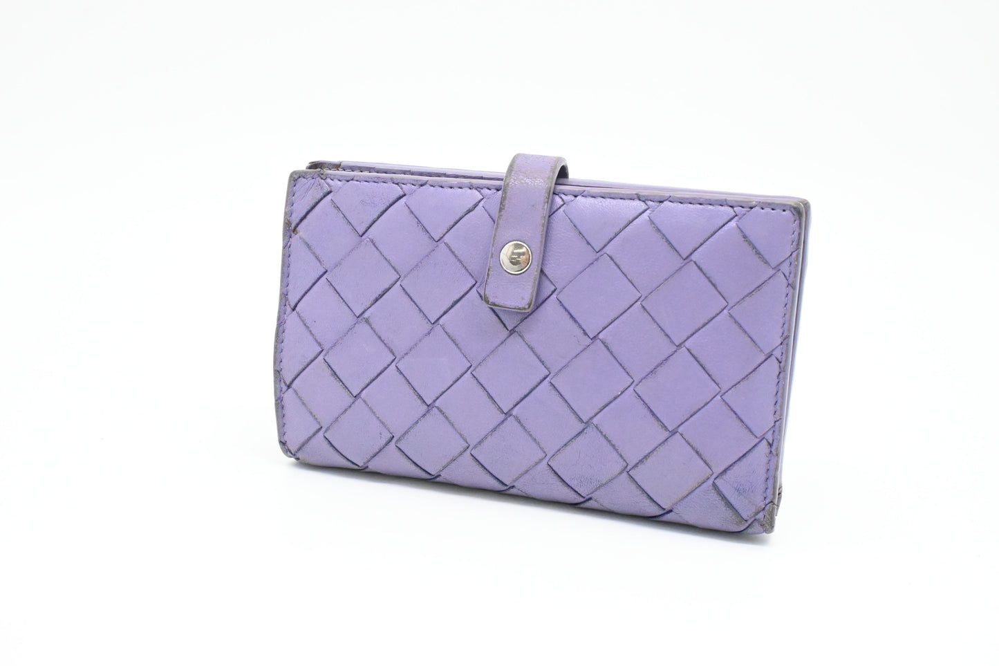 Bottega Veneta Wallet in Purple Intrecciato Leather