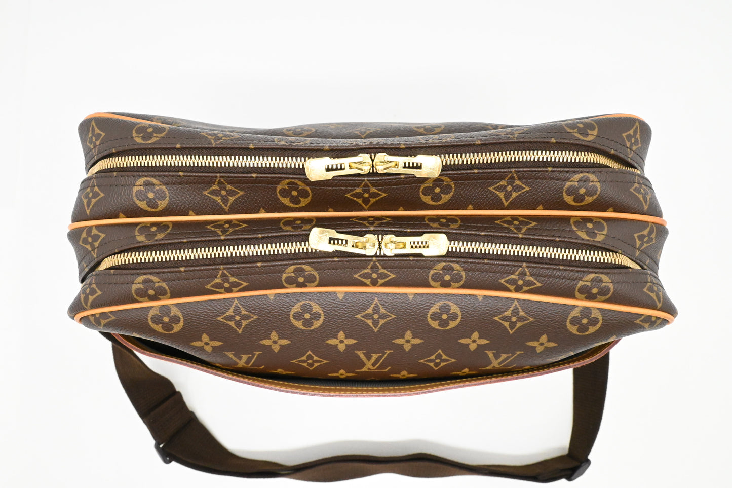 Louis Vuitton Reporter GM in Monogram Canvas