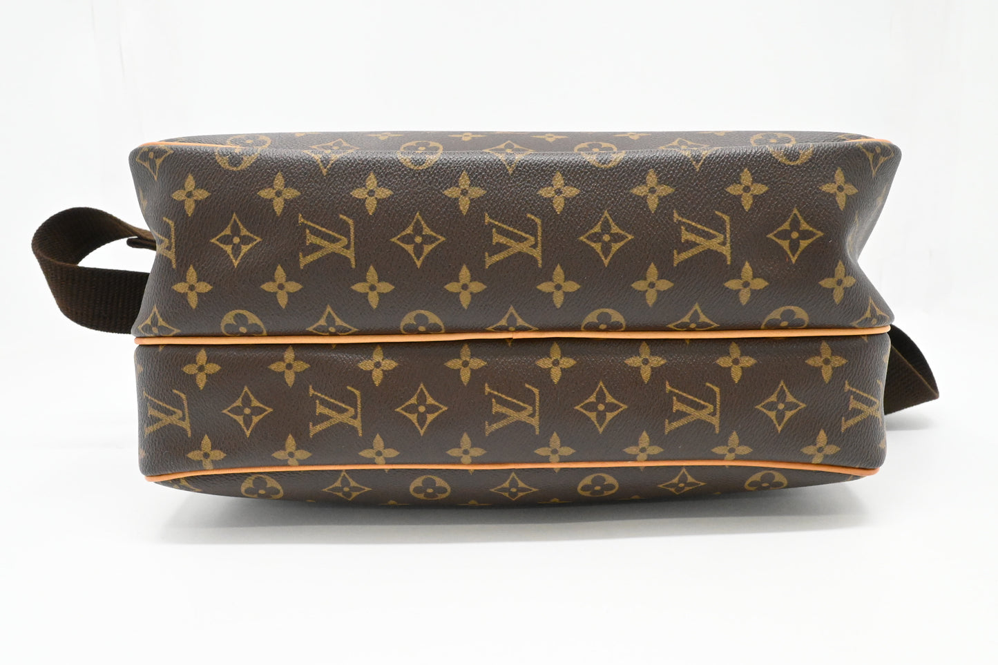 Louis Vuitton Reporter GM in Monogram Canvas