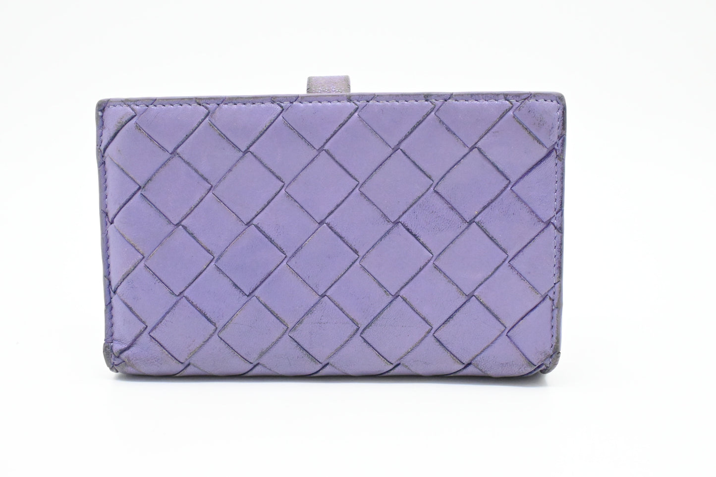 Bottega Veneta Wallet in Purple Intrecciato Leather