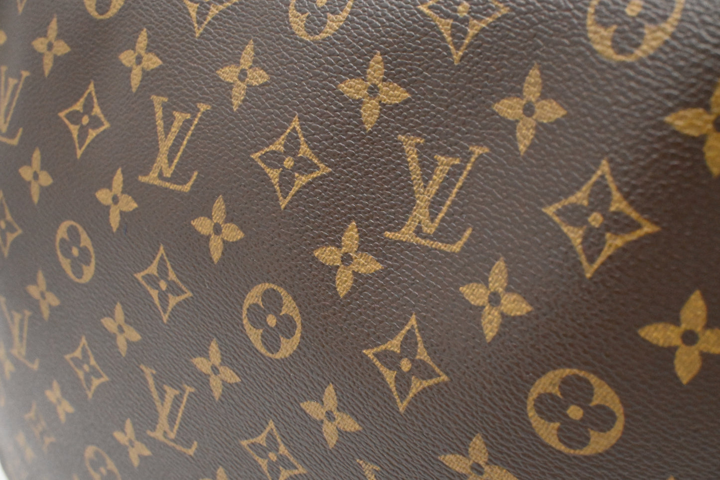 Louis Vuitton Reporter GM in Monogram Canvas