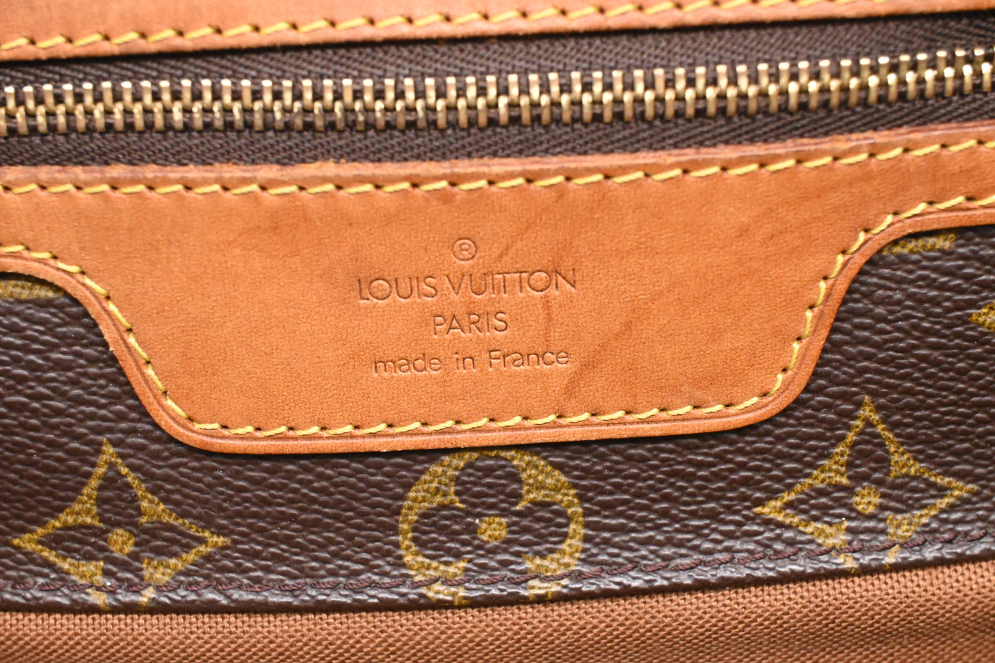 Louis Vuitton Sac Shopping 48 in Monogram Canvas