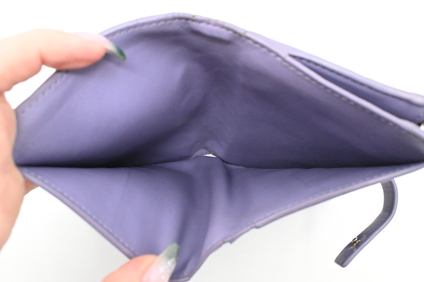 Bottega Veneta Wallet in Purple Intrecciato Leather