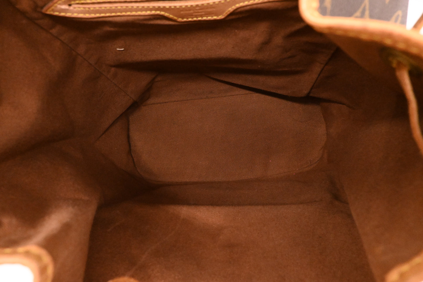 Louis Vuitton Montsouris GM in Monogram Canvas