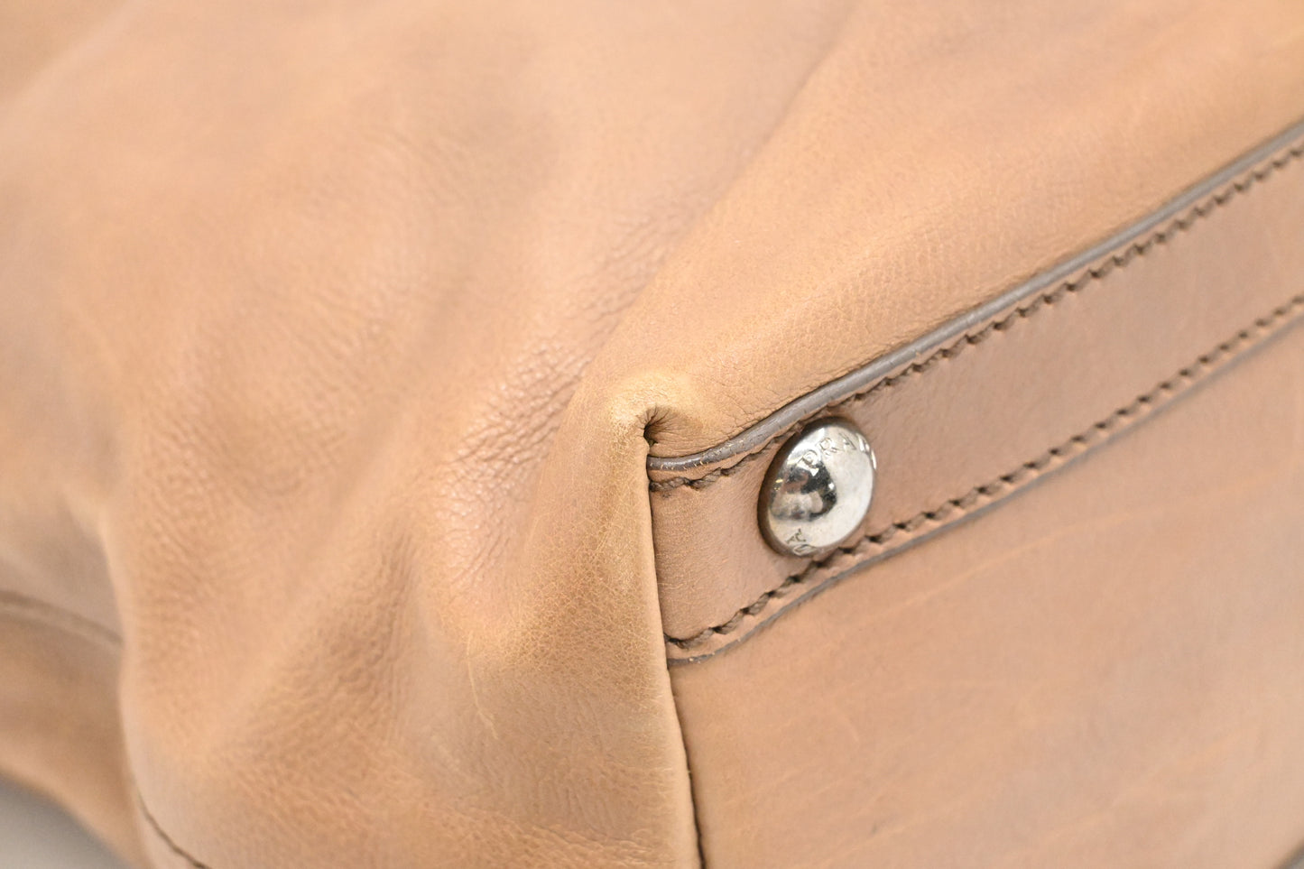 Prada Large Tote in Beige Leather