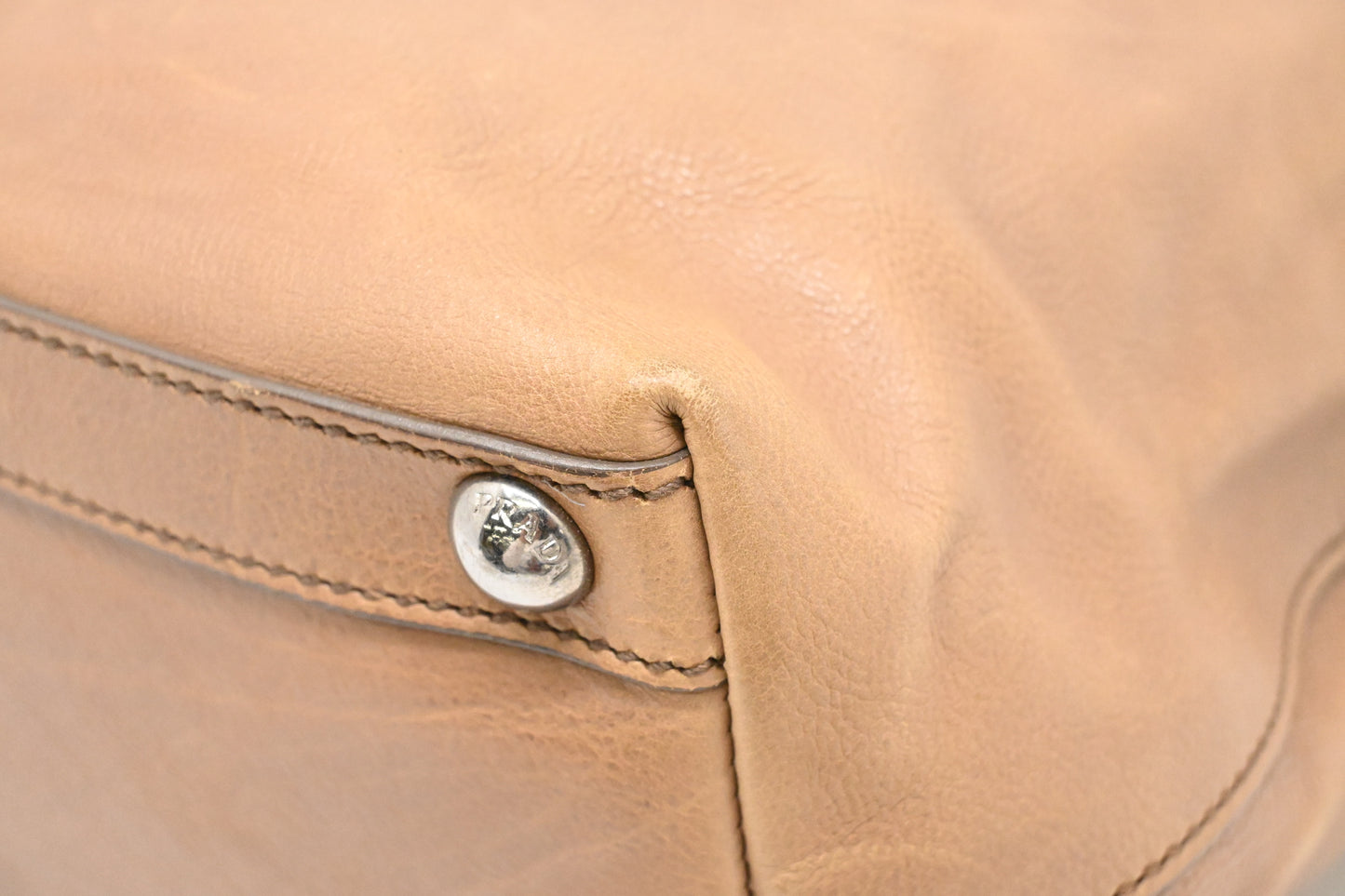 Prada Large Tote in Beige Leather