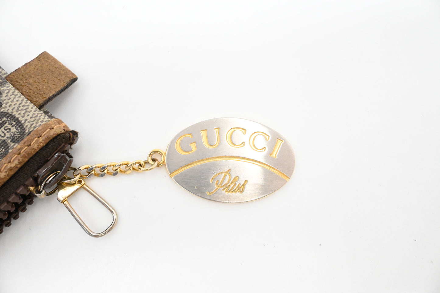 Gucci Plus Clutch in GG Plus Supreme Canvas