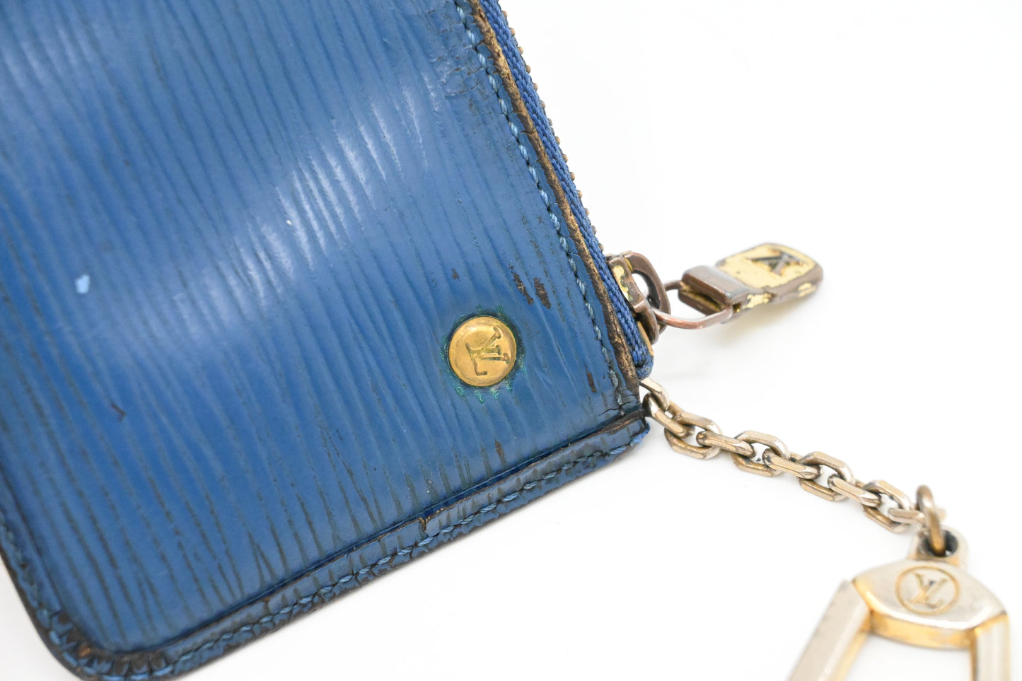 Louis Vuitton Pochette Cles in Blue Epi Leather