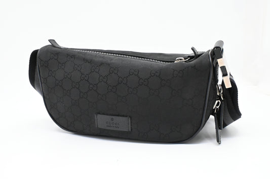 Gucci Waist Bag in Black GG Canvas