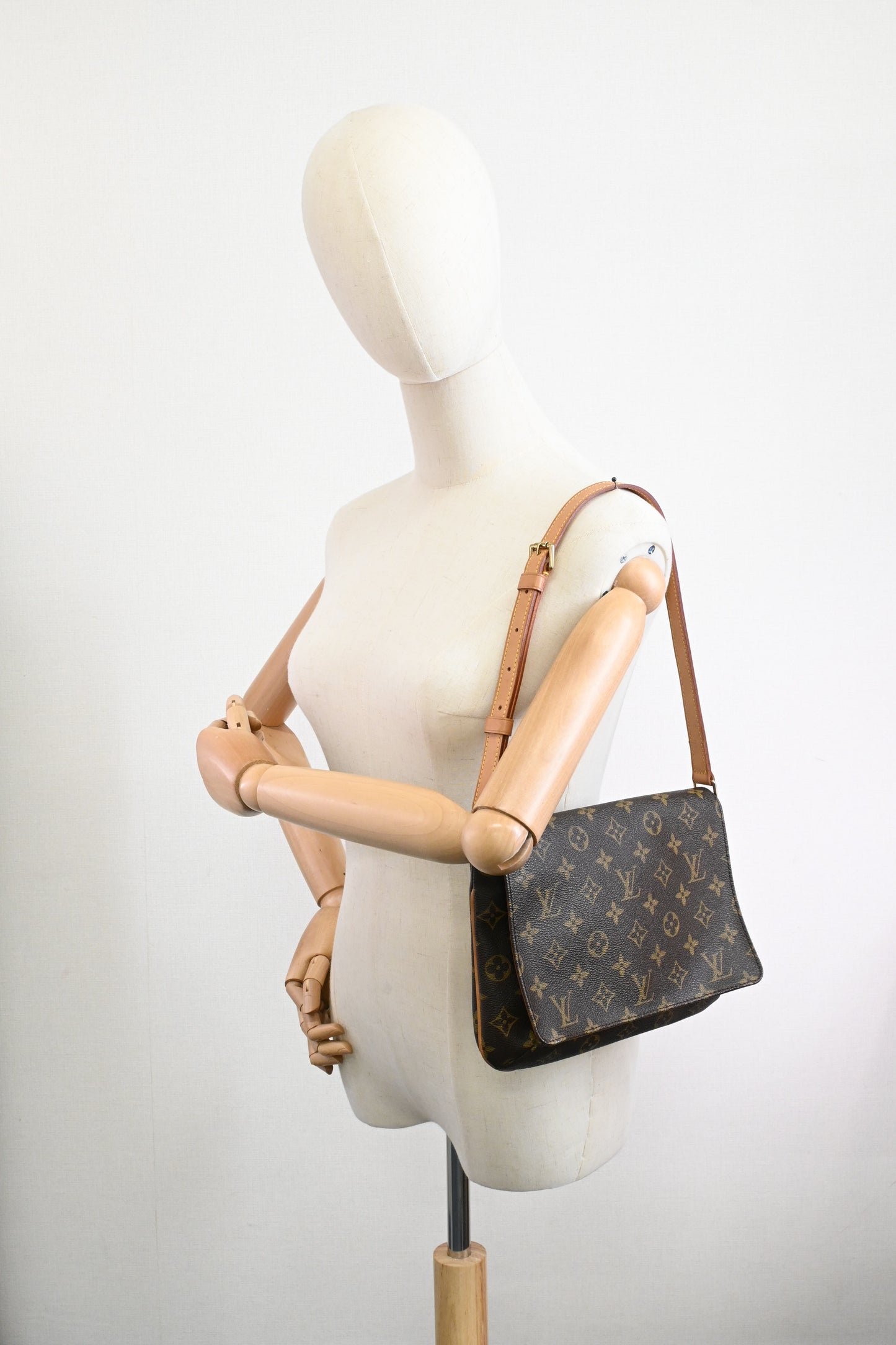 Louis Vuitton Musette Tango in Monogram Canvas