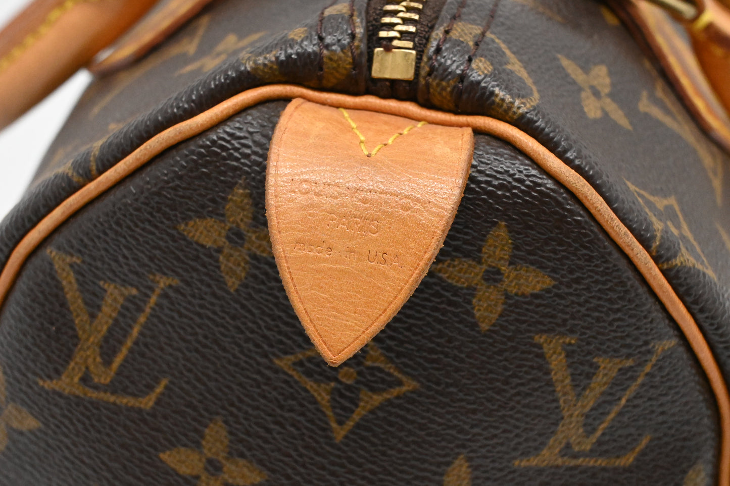 Louis Vuitton Speedy 25 in Monogram Canvas