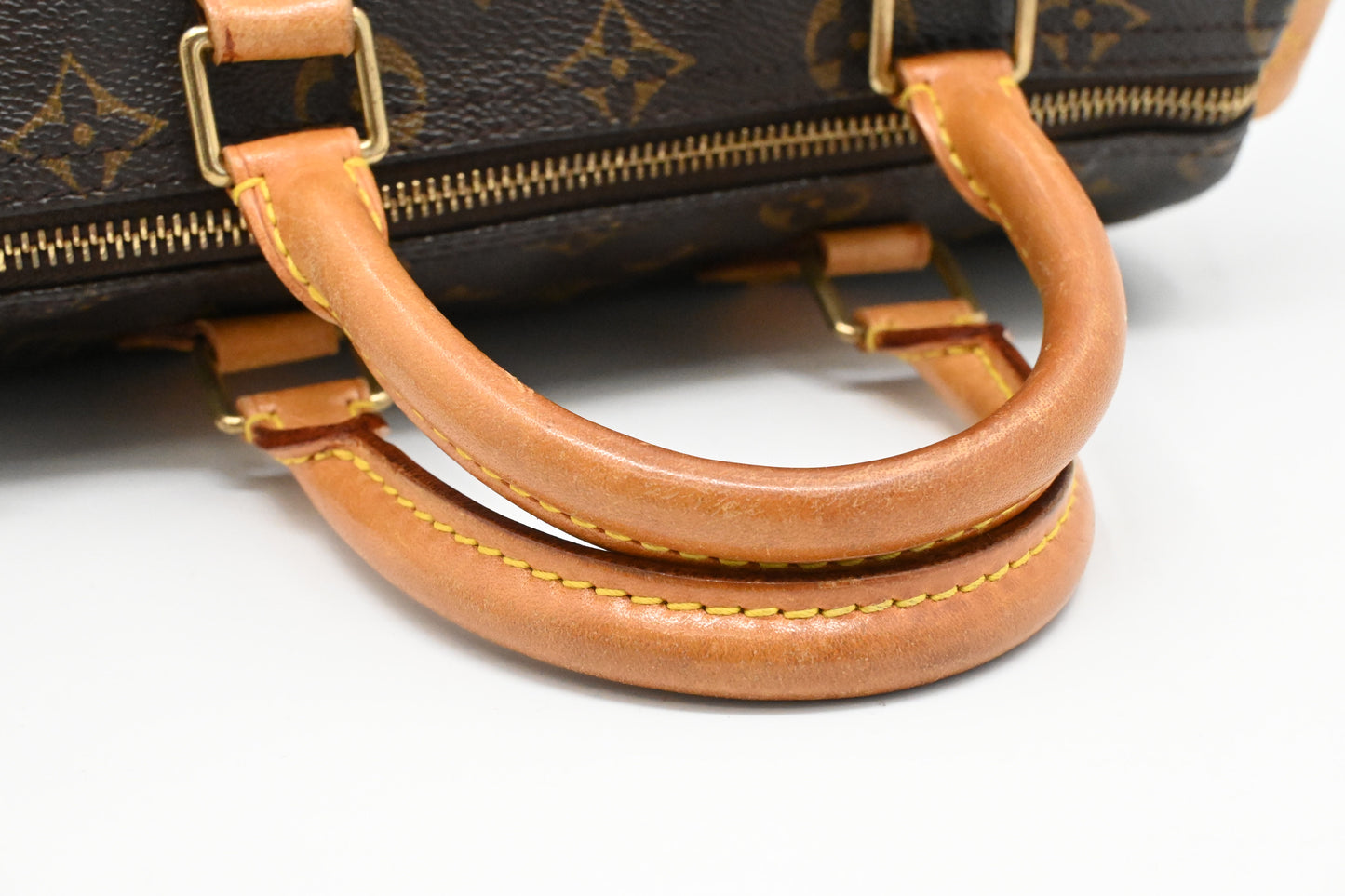 Louis Vuitton Speedy 25 in Monogram Canvas
