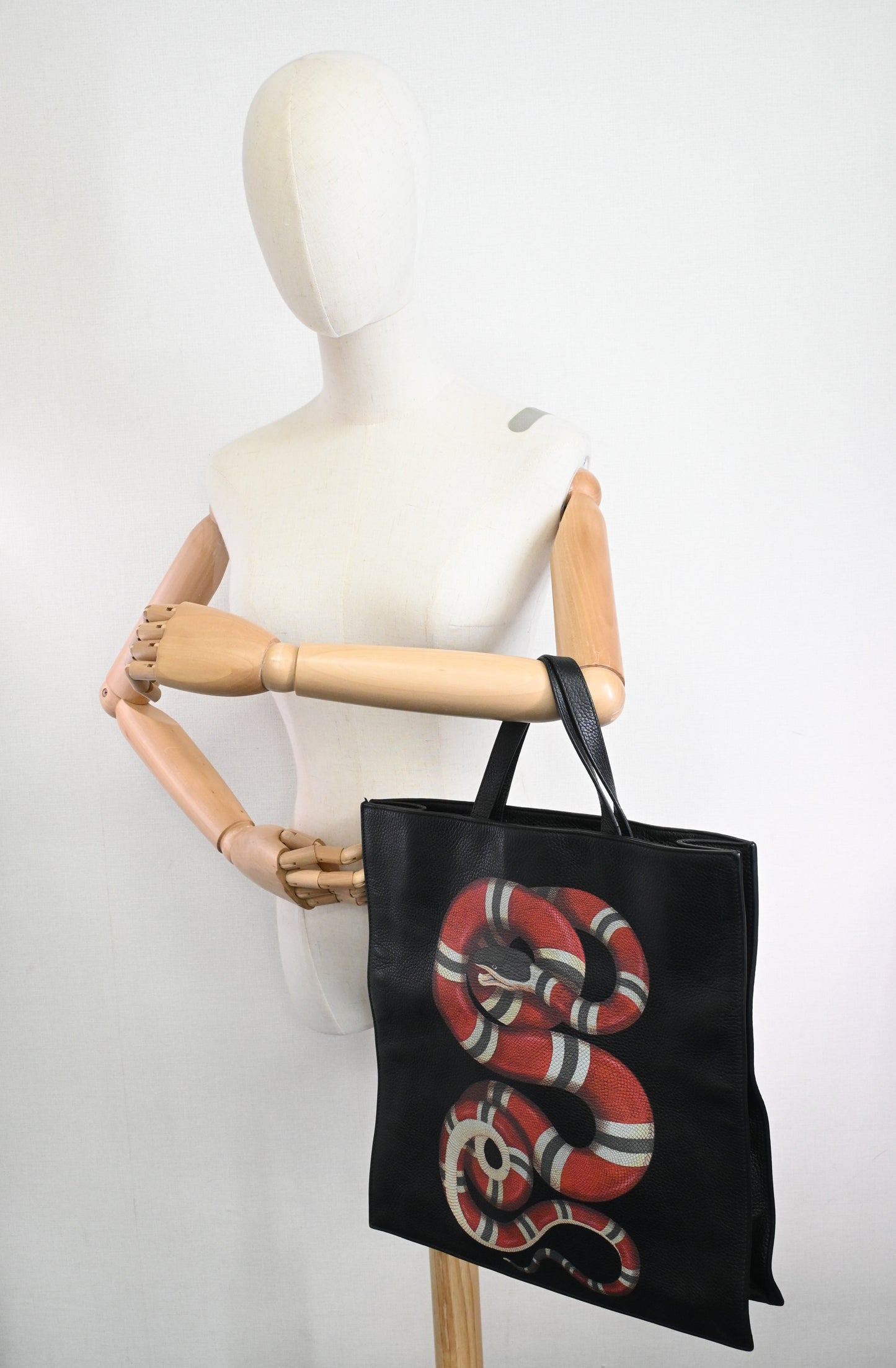 Gucci King Snake Tote in Black Leather