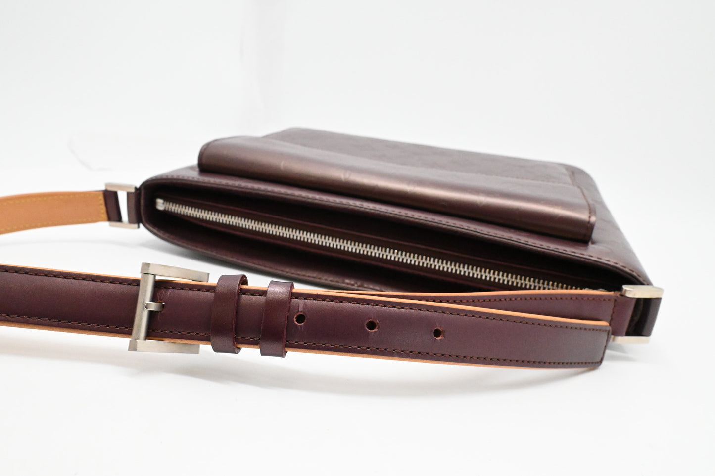 Louis Vuitton Alston in Red Matte Leather