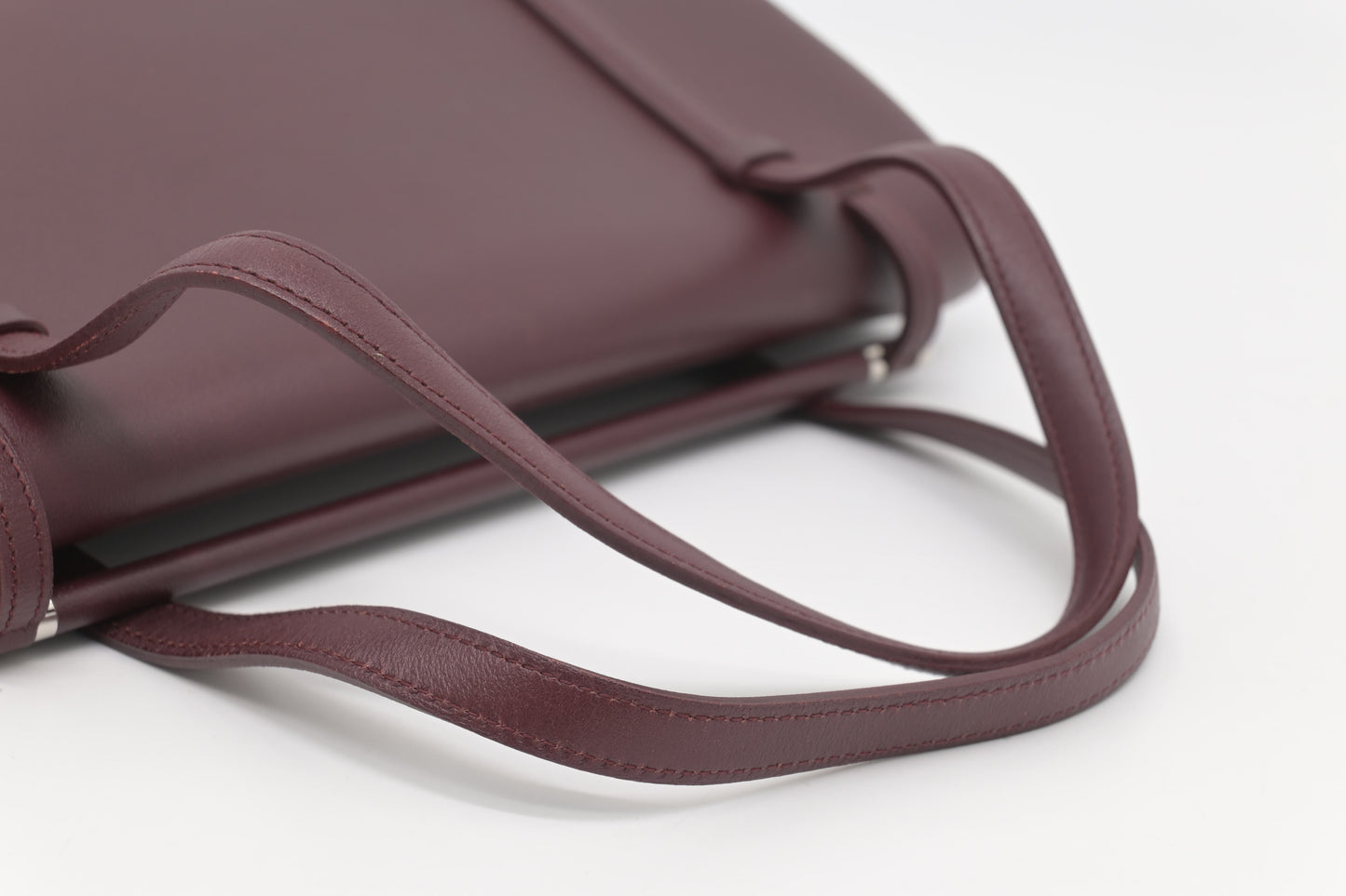 Cartier Handbag in Burgundy Leather