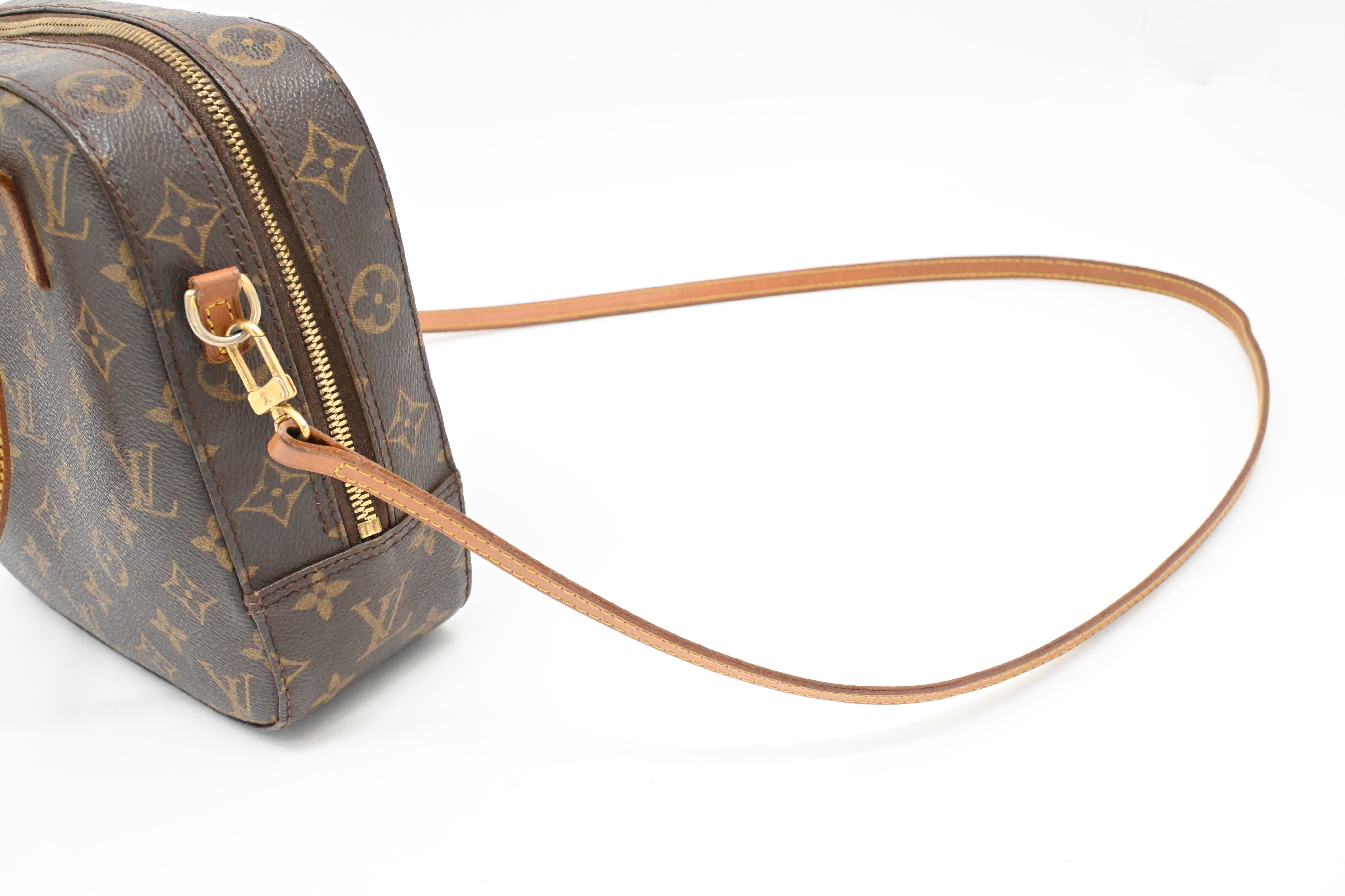 Louis Vuitton Spontini in Monogram Canvas – Weekly Lux Drop