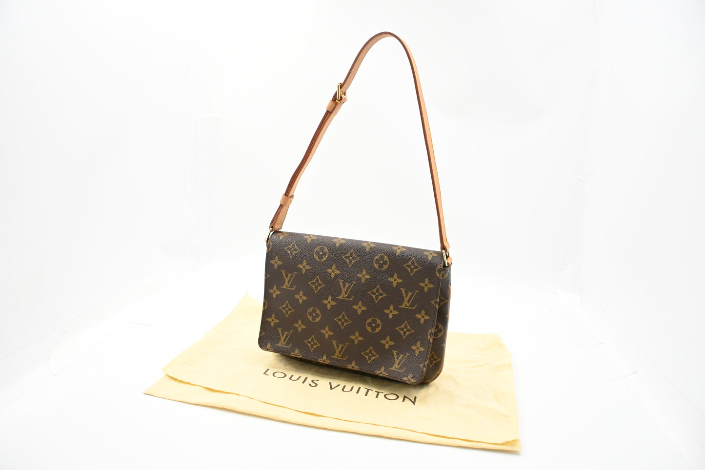 Louis Vuitton Musette Tango in Monogram Canvas