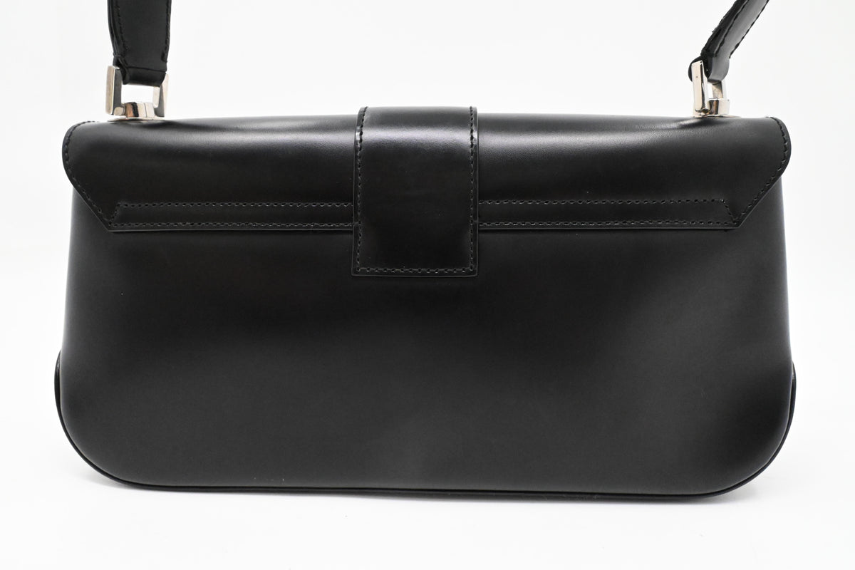 Ferragamo Shoulder Bag in Black Leather