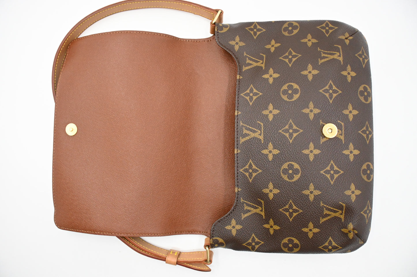 Louis Vuitton Musette Tango in Monogram Canvas