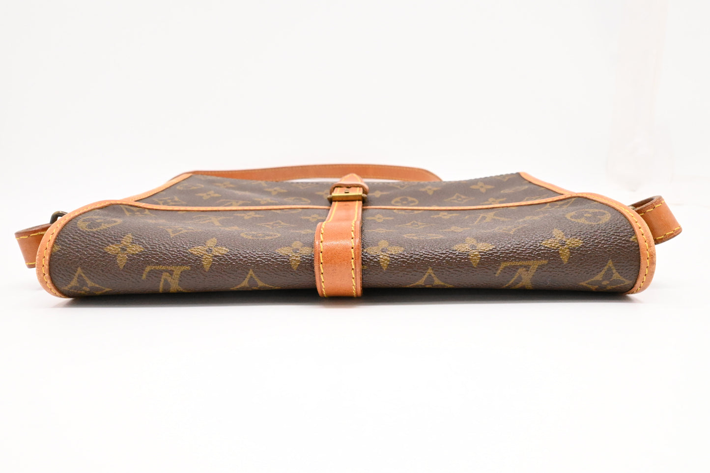 Louis Vuitton Serviette Portable Pliante in Monogram Canvas