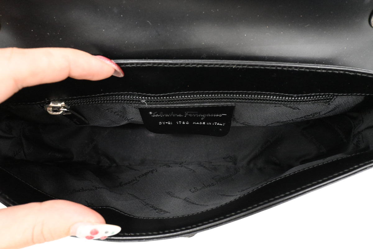 Ferragamo Shoulder Bag in Black Leather