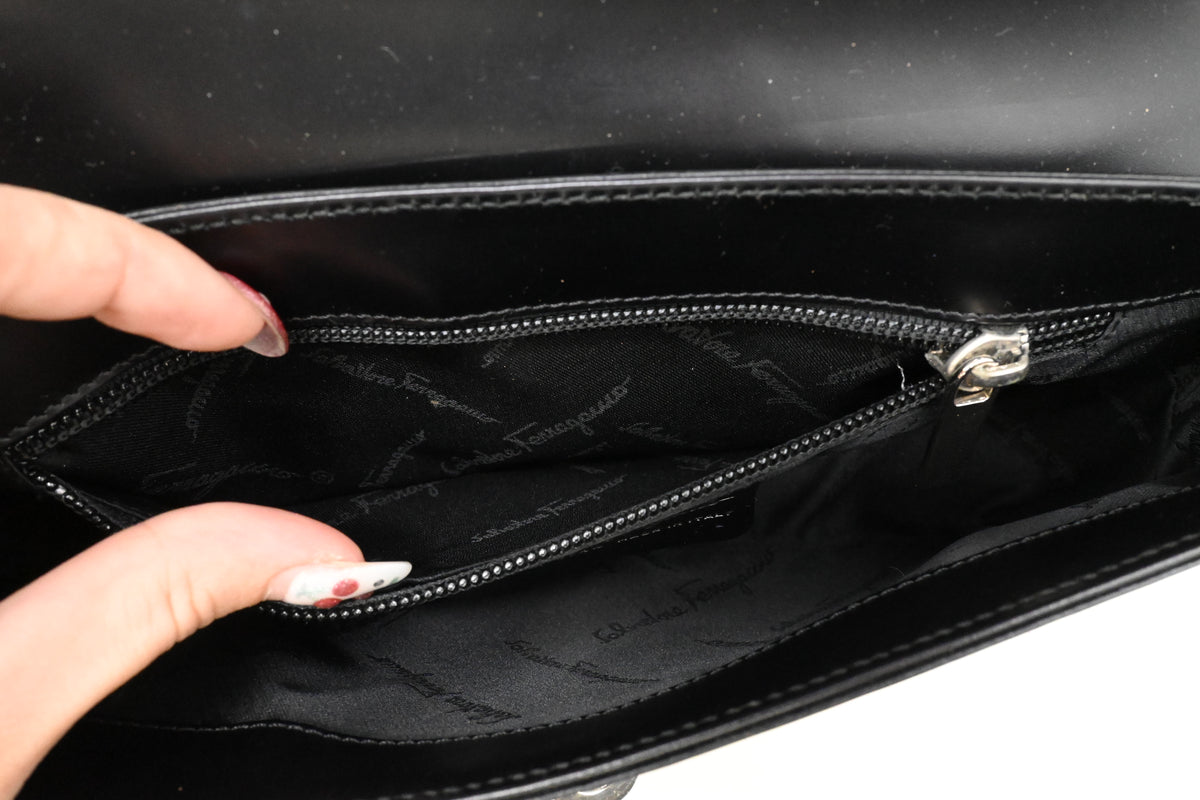 Ferragamo Shoulder Bag in Black Leather