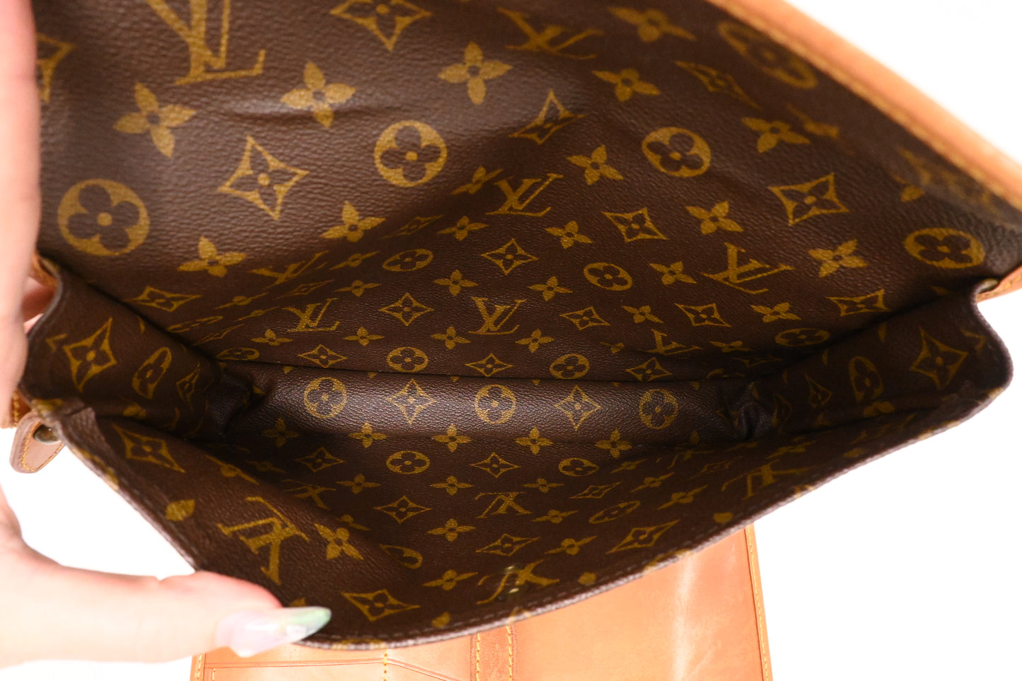 Louis Vuitton Serviette Portable Pliante in Monogram Canvas