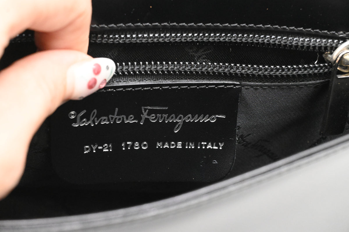Ferragamo Shoulder Bag in Black Leather