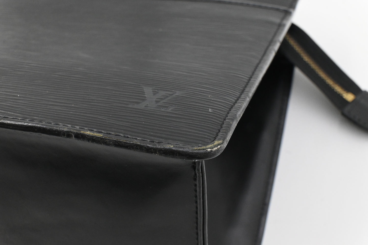 Louis Vuitton Riviera in Black Epi Leather