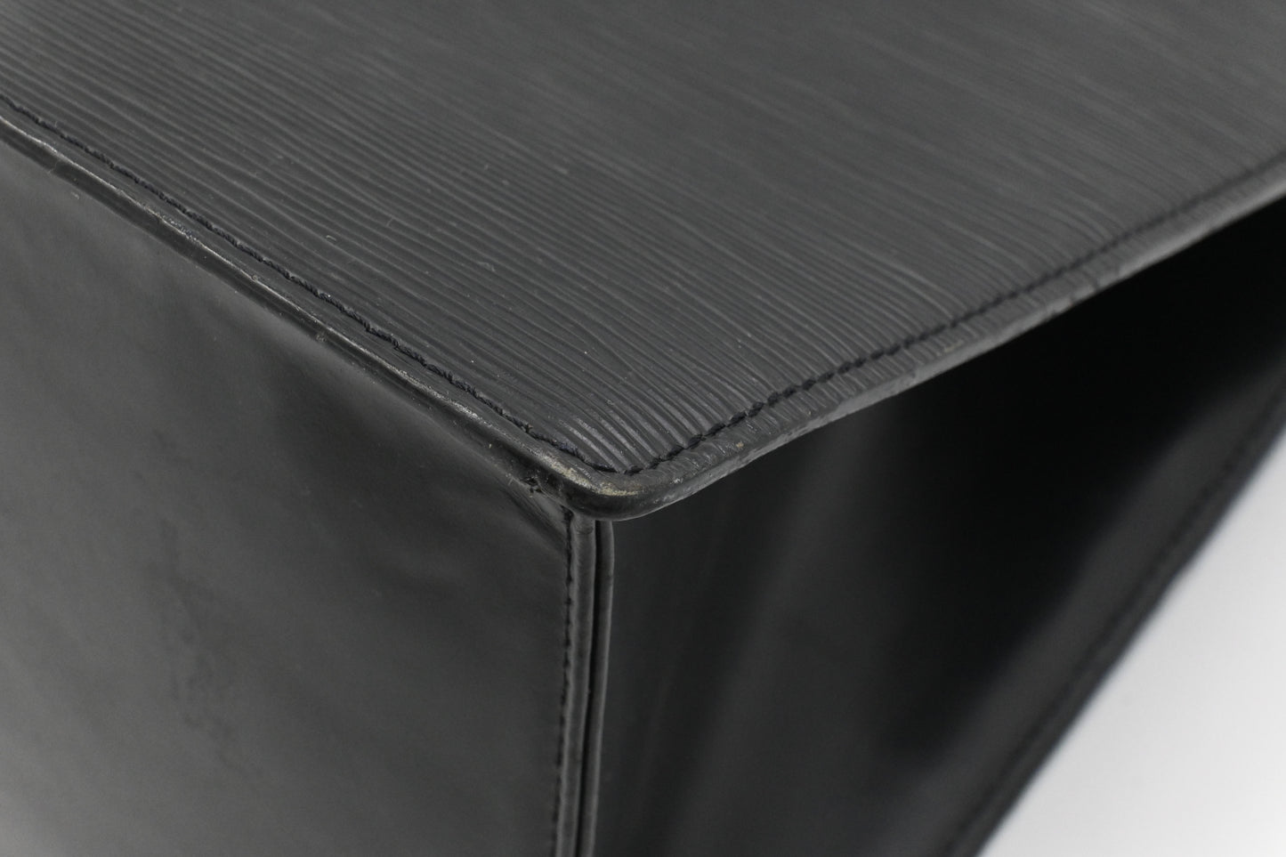 Louis Vuitton Riviera in Black Epi Leather