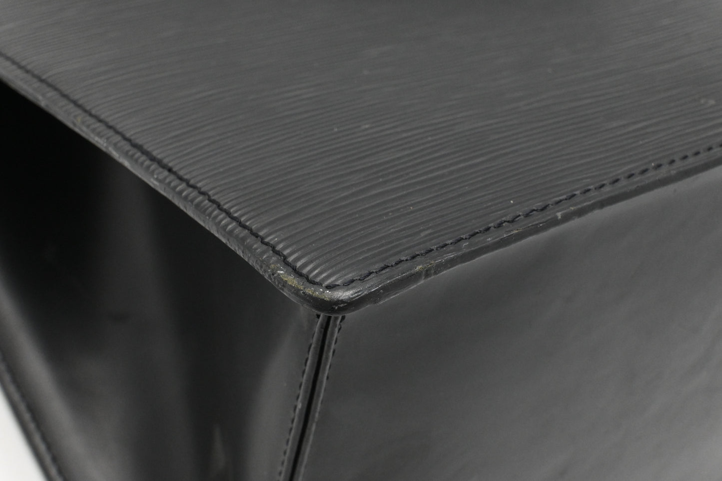 Louis Vuitton Riviera in Black Epi Leather