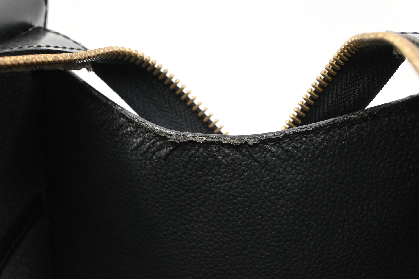 Louis Vuitton Riviera in Black Epi Leather