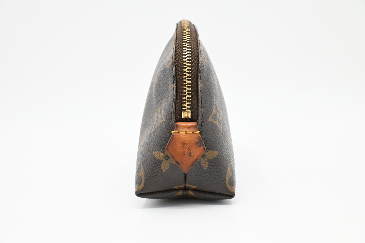 Louis Vuitton Pochette Cosmetique in Monogram Canvas