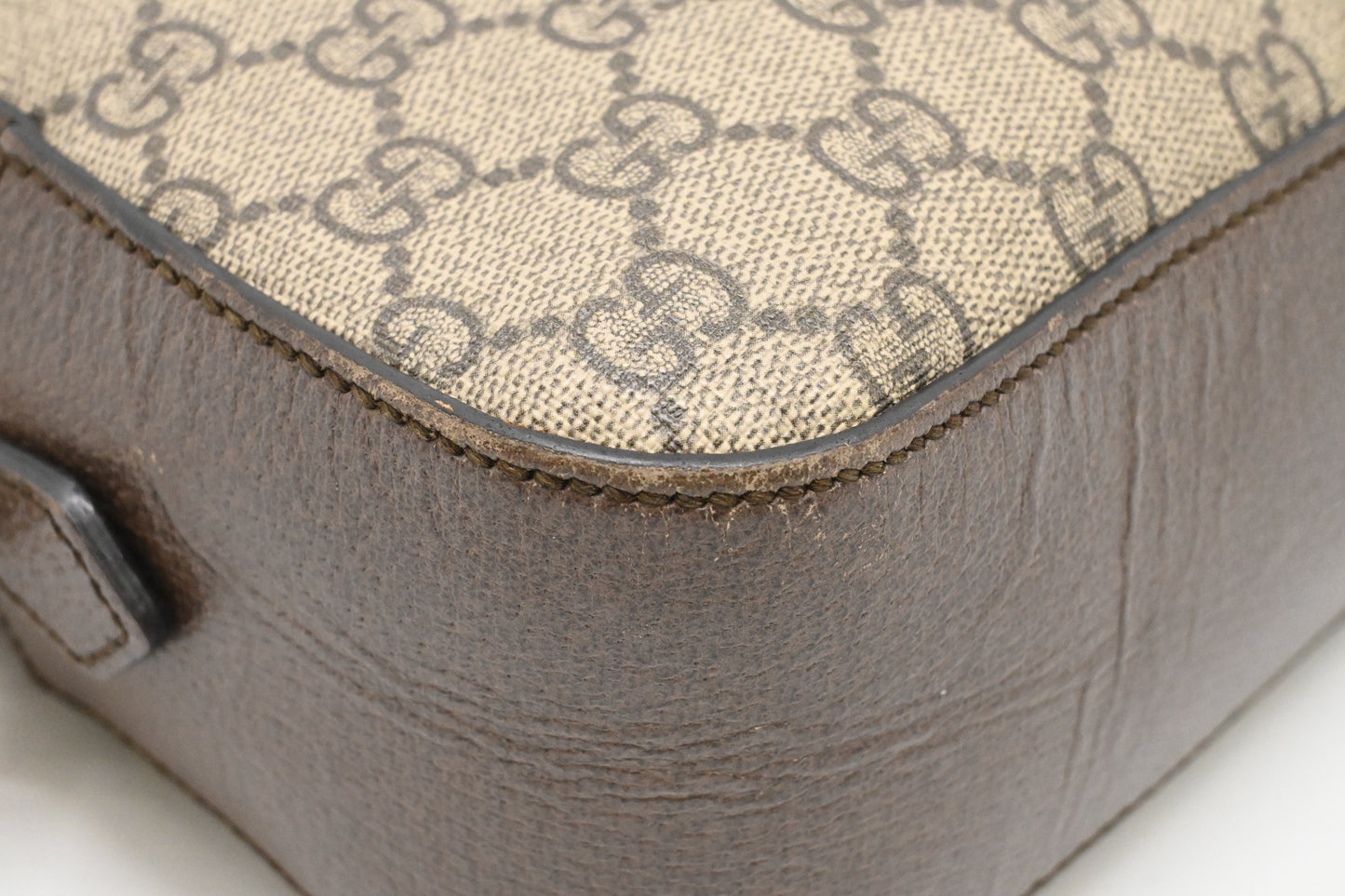 Gucci Neo Vintage Camera Bag in GG Supreme Canvas