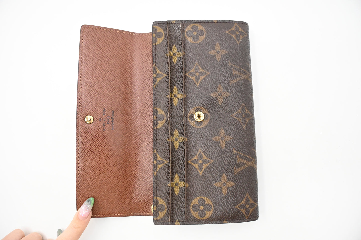 Louis Vuitton Sarah Wallet in Monogram Canvas
