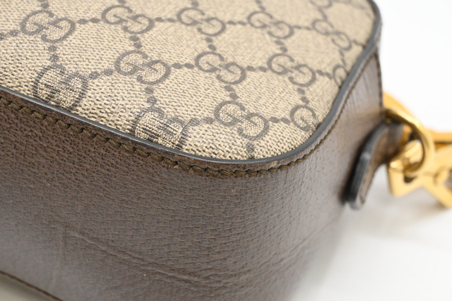 Gucci Neo Vintage Camera Bag in GG Supreme Canvas