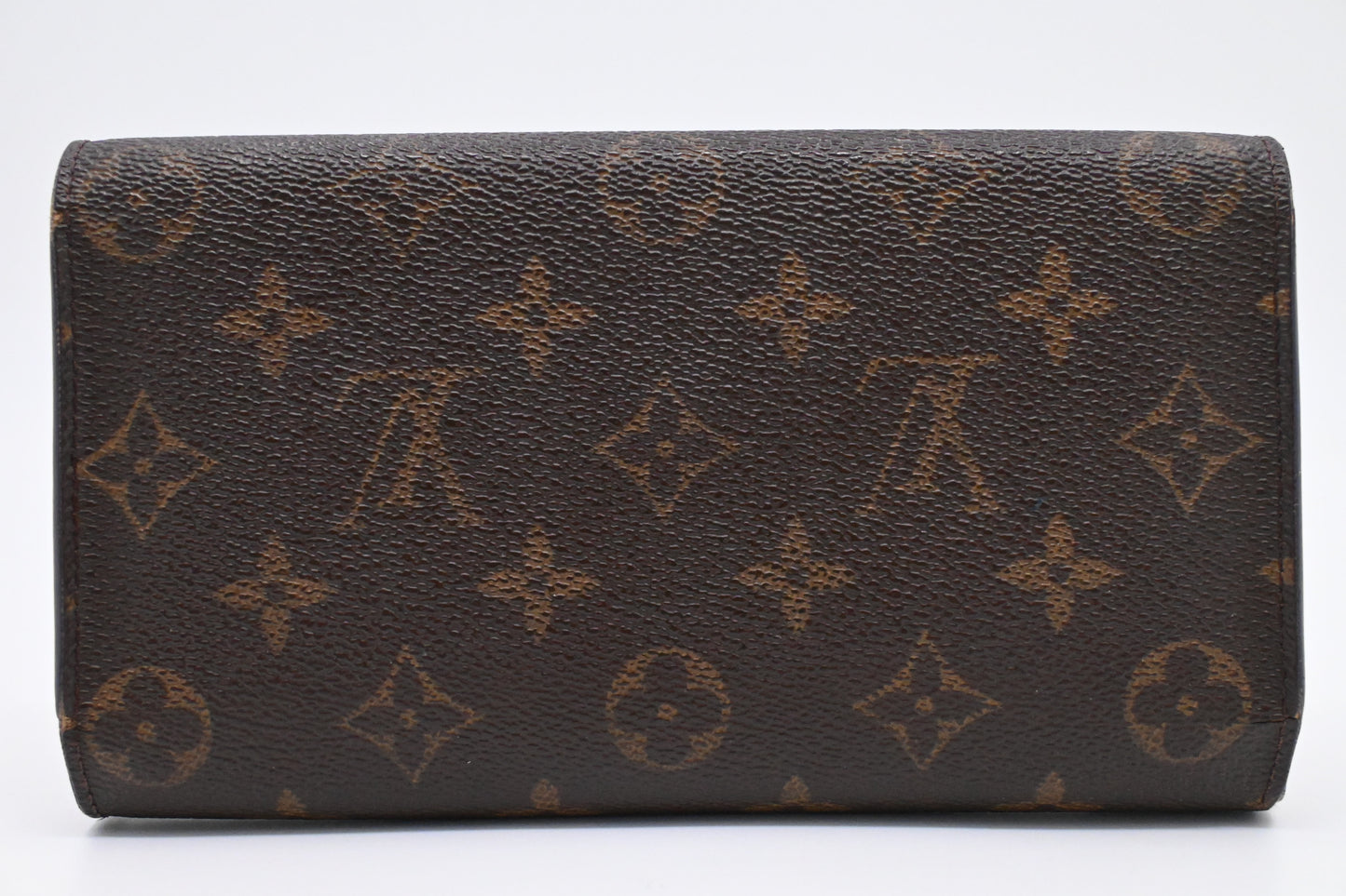 Louis Vuitton International Wallet in Monogram Canvas